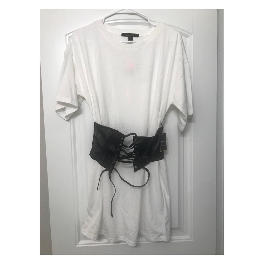 NWT F21 Tshirt Dress with Belt